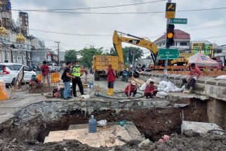Tanggapi Keluhan Warga, Pemkot Surabaya Bangun Saluran Terkoneksi Langsung ke Laut - JPNN.com Jatim