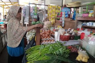 20 Ton Telur dari Bali Masuk Mataram, Harga di Pasar Kian Tak Terkendali - JPNN.com Bali