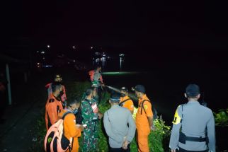 4 Wisatawan Terseret Ombak di Kulon Progo, 1 Meninggal dan 1 Masih Hilang, Begini Kronologisnya - JPNN.com Jogja