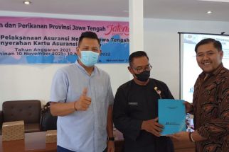 10 Ribu Nelayan Kecil Akan Terima Asuransi dari Pemprov Jateng, Ini Kriterianya - JPNN.com Jateng