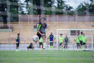 Coach Aji Lupakan Kekalahan dari Bhayangkara, Asah Finishing Touch Taisei Marukawa Dkk - JPNN.com Bali