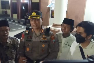 Pendukung Habib Yusuf Alkaf Minta Maaf, Janji Tak Mengganggu Penanganan Kasus Pencabulan, Sudah Kondusif - JPNN.com Jatim