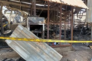Berapa Total Kerugian Kebakaran di Relokasi Pasar Johar? Jawaban Disdag Mengejutkan - JPNN.com Jateng