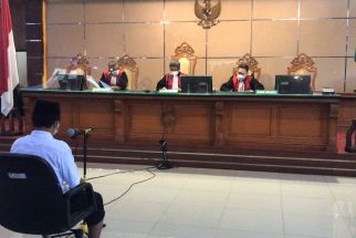 Ini Alasan Majelis Hakim Tak Berikan Hukuman Mati pada Herry Wirawan - JPNN.com Jabar