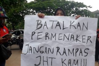 Serikat Buruh Jawa Tengah Ancam Lakukan 2 Hal Ini Jika Aturan JHT Tak Direvisi - JPNN.com Jateng