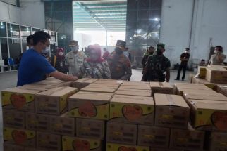 Dampak Drama Minyak Goreng Langka, Perusahaan di Grogol Subsidi Karyawan - JPNN.com Jateng