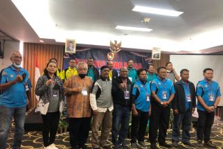 Kandaskan Pesaing, Petahana Mauritz Jabat Ketua Askot PSSI Surabaya Lagi - JPNN.com Jatim