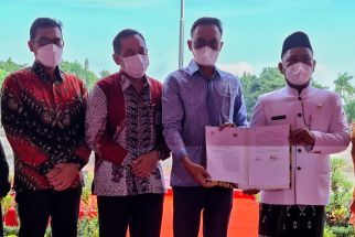 Pemkab Gresik Gandeng Danone Untuk Pengelolaan Sampah, Masyarakat Bakal Diberdayakan - JPNN.com Jatim