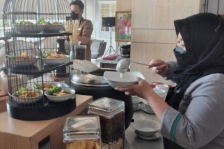 Ramadan 2022, Midtown Residence Surabaya Sajikan Aneka Takjil, Bisa Dipilih dan Diracik Sendiri - JPNN.com Jatim