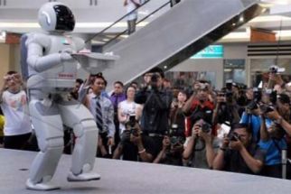 20 tahun Berkarir, Robot Asimo Honda akan Pensiun, Warga Berpamitan - JPNN.com Sumut