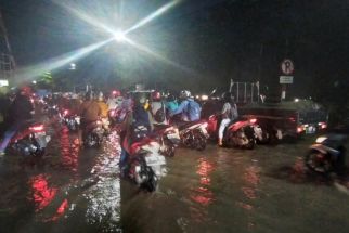 Surabaya Masih Dihantui Banjir, John Thamrun Bilang Begini - JPNN.com Jatim