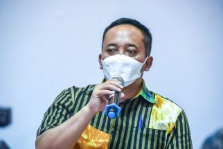 Sampah Plastik di Surabaya 111 Ribu Ton Tiap Tahunnya, Pekan Depan Operasi Pengurangan Dimulai - JPNN.com Jatim