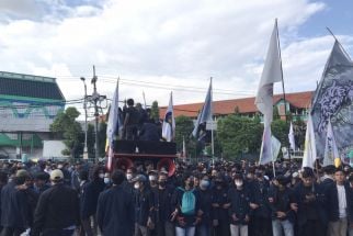 Mahasiswa di Surabaya Bakal Kembali Demo, Kali Ini Dimotori HMI    - JPNN.com Jatim