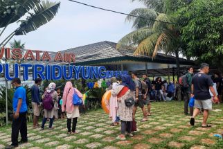 Libur Lebaran: 2.500 Pengunjung Padati Wisata Air Putri Duyung - JPNN.com Jabar