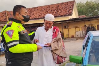 Viral, Pengemudi Melajukan Mobil Mundur Sambil Berteriak di Jalanan Sumenep, Nih Orangnya - JPNN.com Jatim