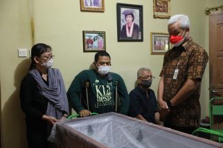 Loyalis Jokowi meninggal Dunia, Ganjar: Teman Saya Sekolah - JPNN.com Jateng