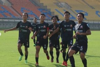 2 Pemain U-18 Ini Bikin Pelatih Madura United Kepincut, Siap Mereka? - JPNN.com Jatim