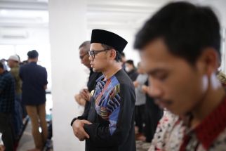 Pemkot Bogor Menggelar Salat Gaib Untuk Emmeril Kahn Mumtadz - JPNN.com Jabar