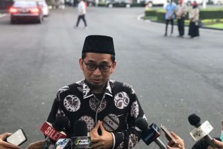 Ustaz Adi Hidayat Sampaikan Kondisi Ridwan Kamil Saat Ini - JPNN.com Jabar