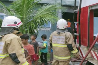 2 Ledakan Terdengar Sebelum Api Melahap Ruang Panel Rusunawa Semarang - JPNN.com Jateng