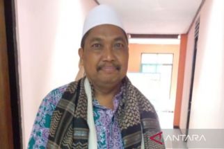 Cerita Ilyas, Berangkat Haji Modal Jual Karak dari Tahun 1995 - JPNN.com Jatim