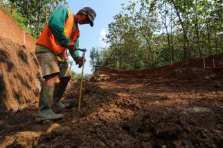 Pemprov Jateng Tangani Ribuan Laporan Soal Jalan Rusak - JPNN.com Jateng