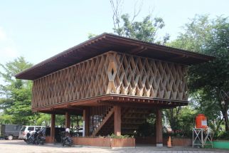 Microlibrary Warak Kayu, Perpustakaan Unik di Semarang yang Bikin Pengunjung Terkesima - JPNN.com Jateng