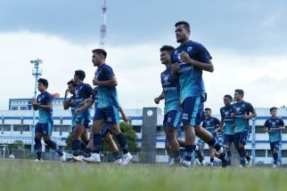 Latihan Perdana, Daisuke Sato Kagum Dengan Atunsias Bobotoh - JPNN.com Jabar