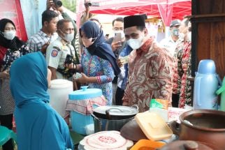 Gus Yasin Minta Kabupaten/Kota Beri Kemudahan Izin Usaha UMKM - JPNN.com Jateng