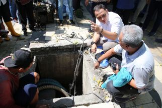 Eri Cahyadi Temukan Salah Satu Penyebab Genangan Air di Pusat Kota Surabaya - JPNN.com Jatim