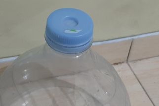 Pakar Kimia Undip: Galon Air Berbahan Plastik PET Berbahaya, Bisa Mengakibatkan Penyakit Ini - JPNN.com Jateng