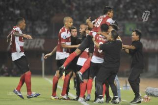 Madura United Cukur Gundul Barito Putera 8 Gol Tanpa Balas - JPNN.com Jatim