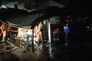 Kios Kerajinan Perak di Kotagede Kebakaran, Ratusan Juta Melayang - JPNN.com Jogja
