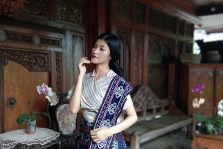 Ini Cara Aswita Dewi Perkenalkan Kain Batik Agar Mendunia - JPNN.com Jabar