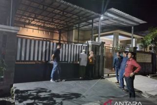 Polisi Dibuat Bingung Staf Ahli Jember, Gagal Jemput Paksa di Kediamannya - JPNN.com Jatim