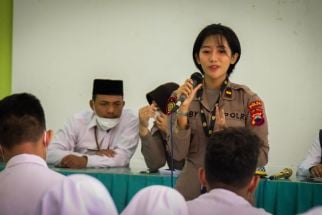 Polwan Mendadak Datangi Sekolah-sekolah di Kota Semarang, Ada Apa? - JPNN.com Jateng