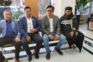 Gus Samsudin Diperiksa Terkait Laporan Pencemaran Nama Baik oleh Pesulap Merah - JPNN.com Jatim