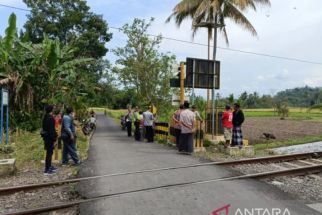 Masih Ada 5 Pelintasan Sebidang Kereta Api di Surabaya yang Tanpa Palang Pintu - JPNN.com Jatim