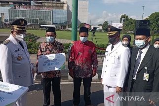 Pekerjaan Beresiko, Penderes di Banyumas Diharapkan Terlindungi Jamsostek - JPNN.com Jateng