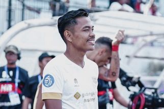 Hadapi Mantan Tim, Gelandang Dewa United Akui Kualitas Madura United Musim Ini - JPNN.com Jatim