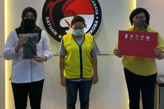 Mama Muda Sudah 3 Kali Berbuat Dosa, Akhirnya Disergap Polisi di Jalan Raya Pakis - JPNN.com Jatim