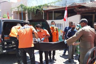 Gelagat Remaja Surabaya Sehari Sebelum Tewas Tergantung di Kosen Rumah - JPNN.com Jatim
