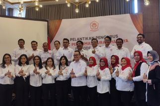 Perhumas Surabaya Periode 2022-2025 Dilantik, Program Peningkatan Ekonomi Jadi Prioritas - JPNN.com Jatim