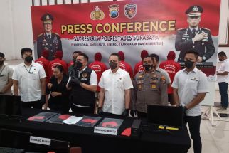 Polrestabes Surabaya Mulai 'Sikat' Sindikat Judi Online, 7 Pelaku Ditangkap - JPNN.com Jatim