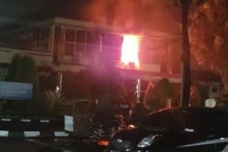 Penyebab Gedung Ditreskrimsus Polda Sumut Terbakar Terungkap dari CCTV, Berkas Penting? - JPNN.com Sumut