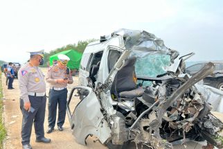 Berikut Data Korban Kecelakaan Maut Tol Semarang-Batang, 1 WNA Luka-luka, 7 Tewas di Tempat - JPNN.com Jateng