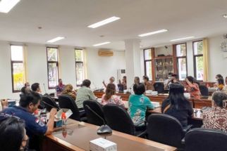 Belasan Warga Yogyakarta Mengadu ke DPRD, Ada Kendala dalam Perpanjangan Sertifikat HGB - JPNN.com Jogja