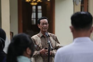 Sultan HB X Akan Dilantik Hari Ini, Anggota Dewan Punya Permintaan - JPNN.com Jogja