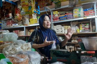 Pedagang Semarang: Seusai Harga BBM Naik, Makin Sedikit Warga ke Pasar - JPNN.com Jateng