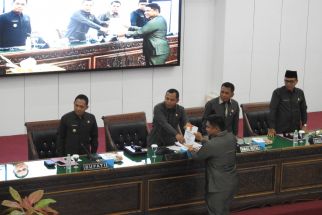 Tak Hafal Pancasila, Ketua DPRD Lumajang Berinisiatif Mundur dari Jabatannya - JPNN.com Jatim